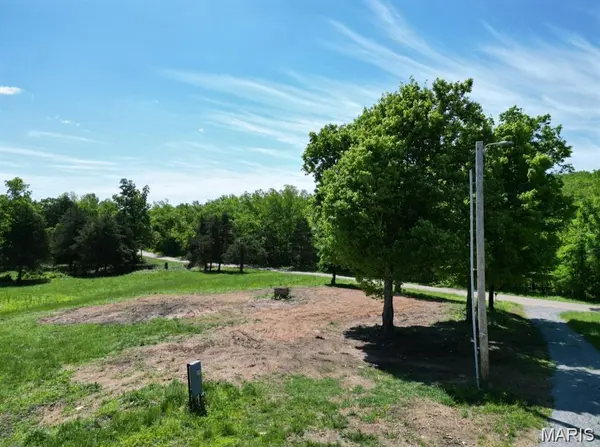 9207 Old Jackson RD, Fredericktown, MO 63645
