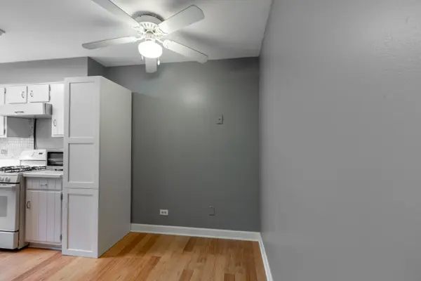 110 S Dunton AVE #2F, Arlington Heights, IL 60005