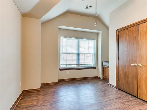 13308 N Prairie View LN, Oklahoma City, OK 73142