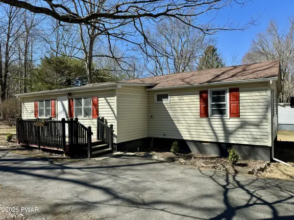 102 Keitha LN, East Stroudsburg, PA 18302