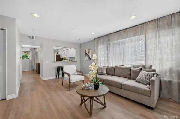 1306 S Carson WAY, Aurora, CO 80012