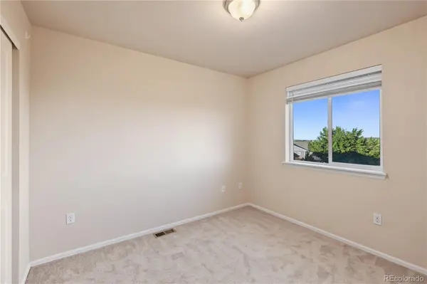 1818 Aspen Meadows CIR, Denver, CO 80260