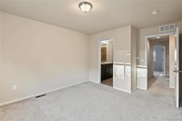 1818 Aspen Meadows CIR, Denver, CO 80260