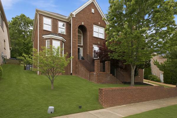 6741 Christiansted Ln, Nashville, TN 37211