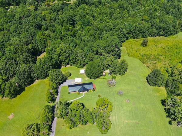 7334 Liberty Rd, Fairview, TN 37062