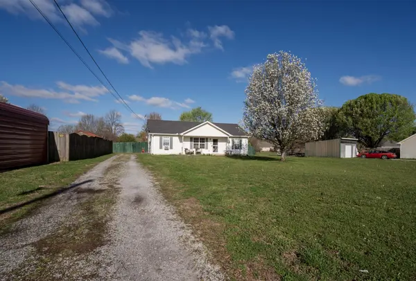 107 Antler Dr, Murfreesboro, TN 37130
