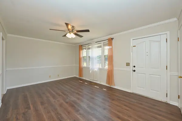 100 McBratney Dr, Hendersonville, TN 37075