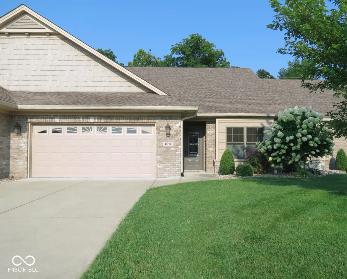4070 Naples DR, Columbus, IN 47203