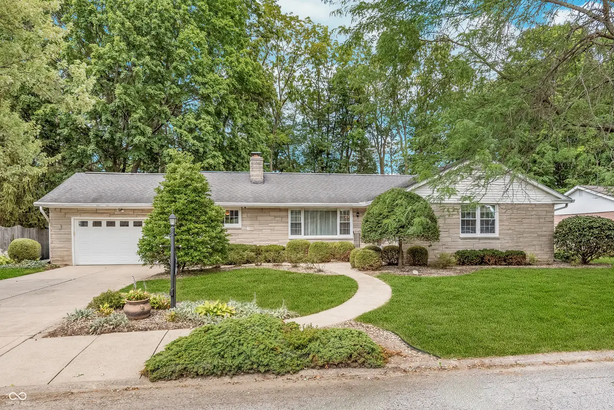 114 Grandison RD, Greenfield, IN 46140