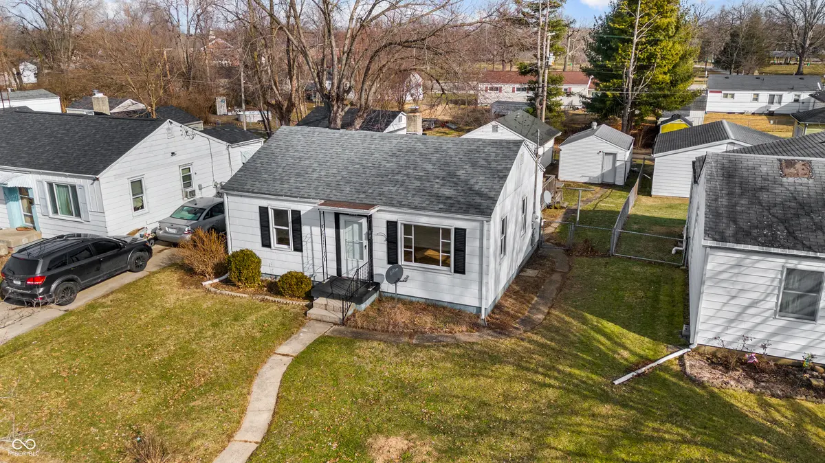 2808 Ohio AVE, Connersville, IN 47331