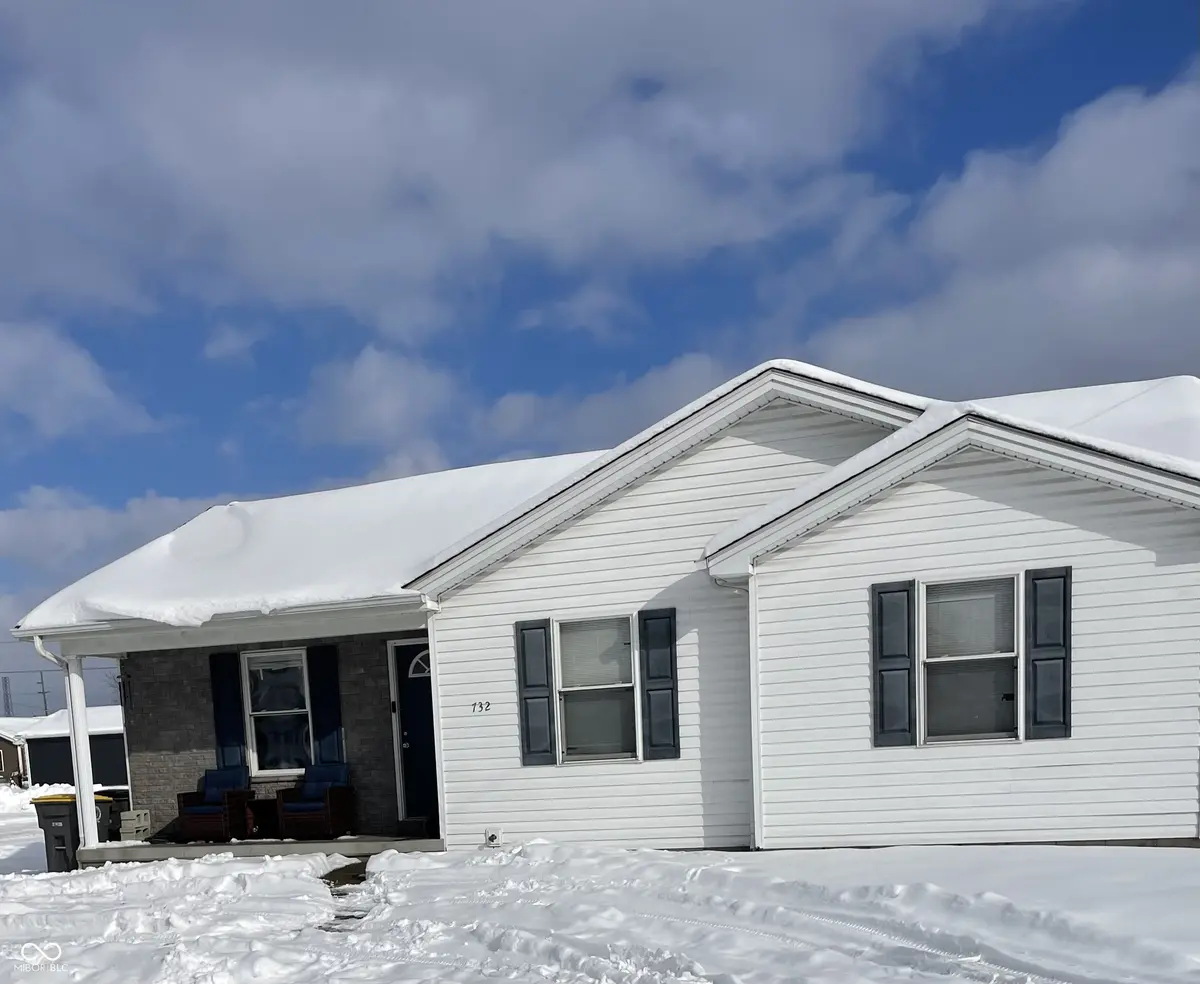 732 N Blish ST, Seymour, IN 47274