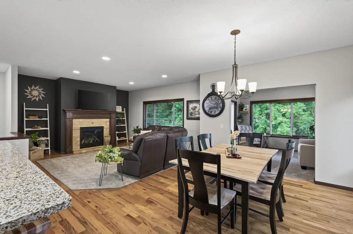 2637 Wilds LN NW, Prior Lake, MN 55372
