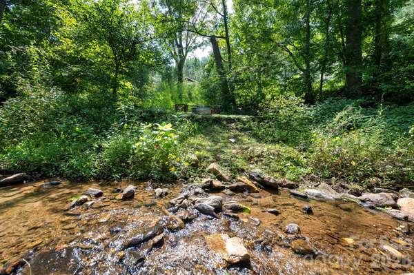178 Shope Creek RD, Asheville, NC 28805
