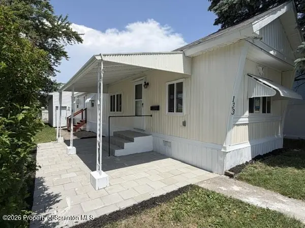 133 Thirwell AVE, Hazleton, PA 18201