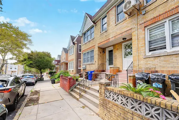 5962 61st ST, Maspeth, NY 11378