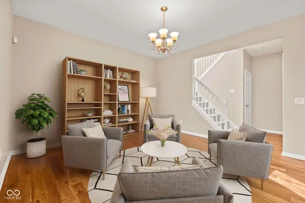 10233 Fantina LN, Fishers, IN 46040