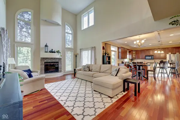 2015 E Exeter LN, Bloomington, IN 47408
