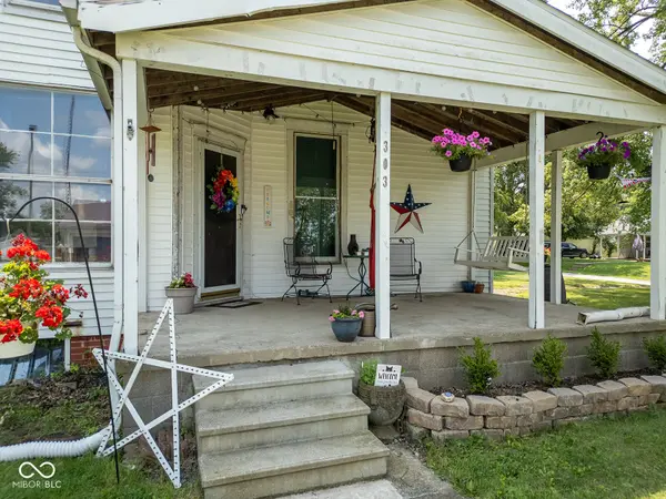 303 E Water ST, Linden, IN 47955
