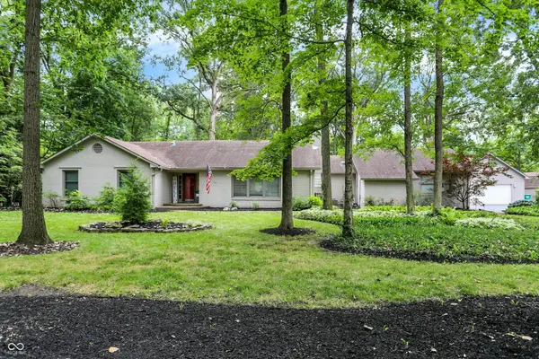 1107 Foxglove CT, Zionsville, IN 46077
