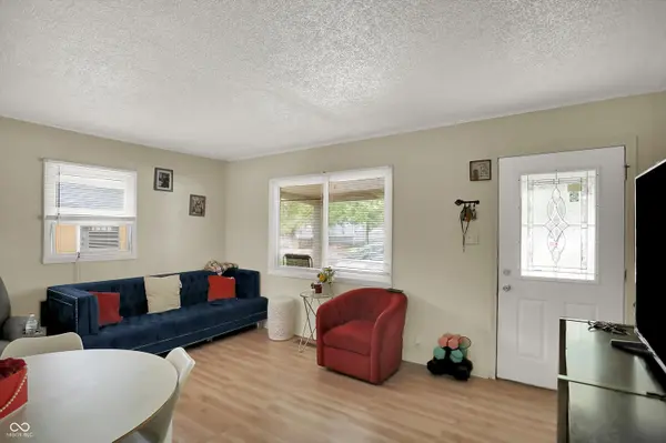 2221 N Goodlet AVE, Indianapolis, IN 46222