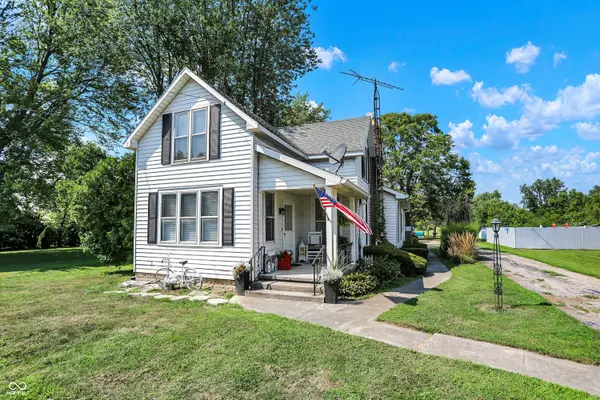 608 W Elm ST, Gaston, IN 47342
