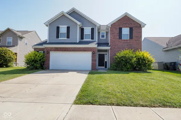 3185 Monterey DR, Whiteland, IN 46184