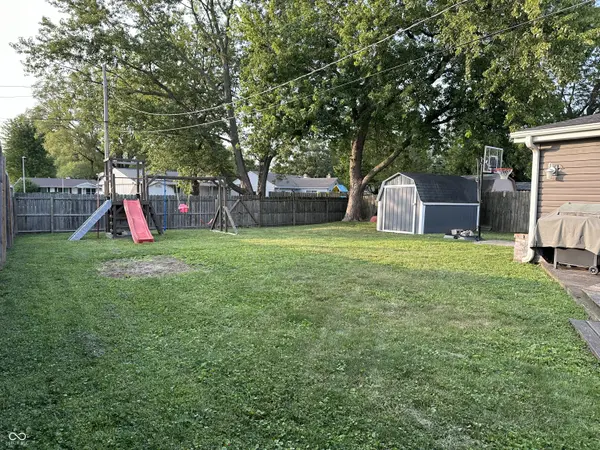 1506 Geri DR, Lebanon, IN 46052