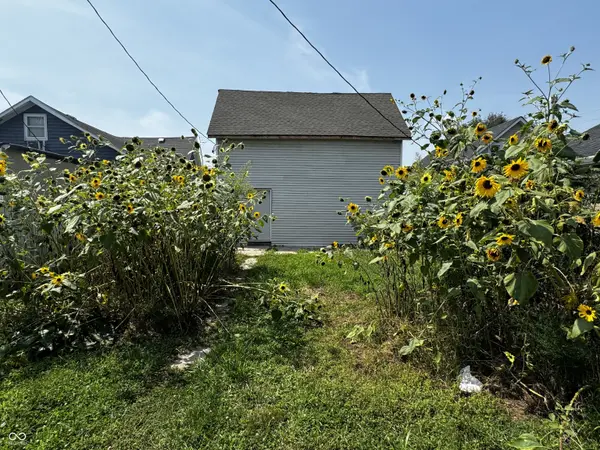 1909 S Delaware ST, Indianapolis, IN 46225