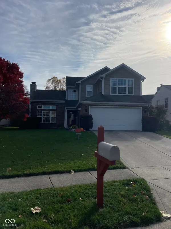 6264 Valleyview DR, Fishers, IN 46038