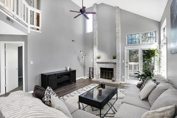 9498 Bridgewater CIR, Indianapolis, IN 46250