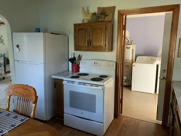 59 E Church ST, Bloomingdale, IN 47832