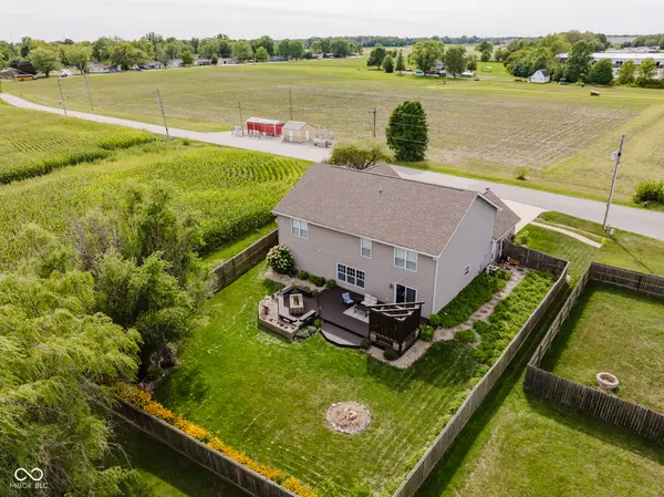 7533 Waters WAY, Pittsboro, IN 46167