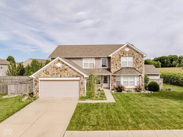 7533 Waters WAY, Pittsboro, IN 46167