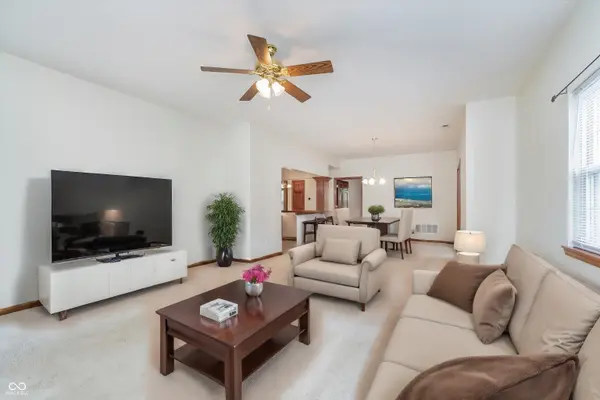 1410 Stoney Pointe WAY, Avon, IN 46123