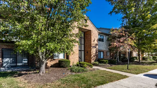 7230 Village Parkway DR #7, Indianapolis, IN 46254