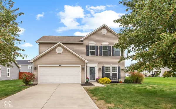 5564 W Woodhaven DR, Mccordsville, IN 46055