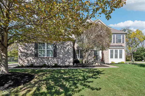 13438 Silverstone DR, Fishers, IN 46037