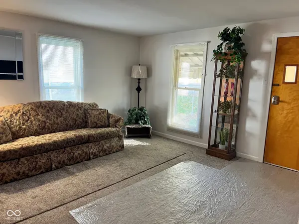 125 S High ST, Greensboro, IN 47344