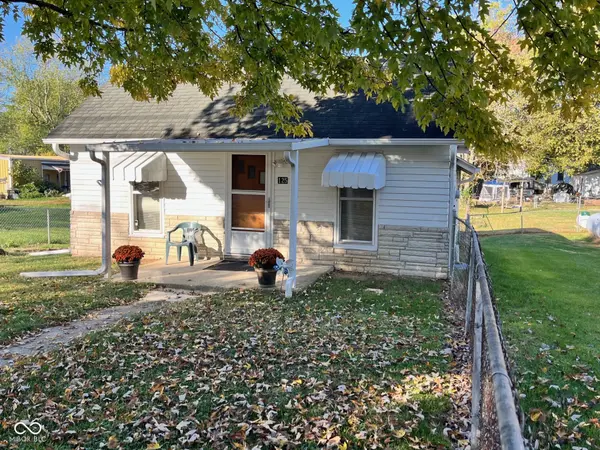 125 S High ST,  Greensboro,  IN 47344