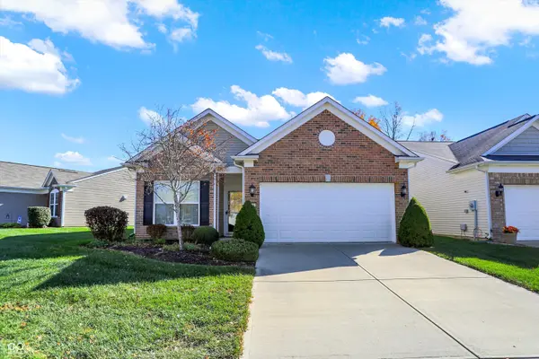 12881 Gloria DR, Fishers, IN 46037