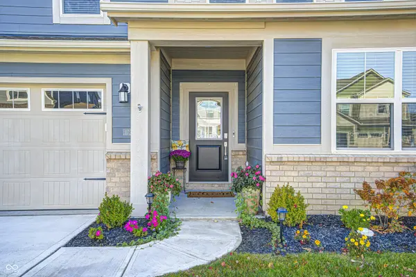 17288 Barnes ST, Westfield, IN 46074