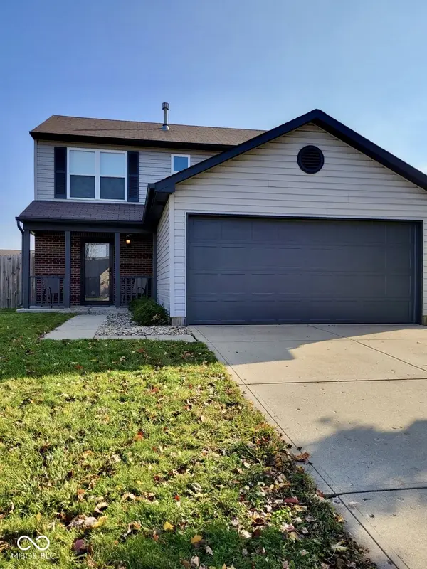1477 Evergreen DR, Greenfield, IN 46140