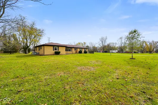 5239 Tincher RD, Indianapolis, IN 46221