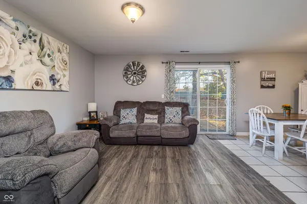 7360 S Williamsburg CT, Nineveh, IN 46164