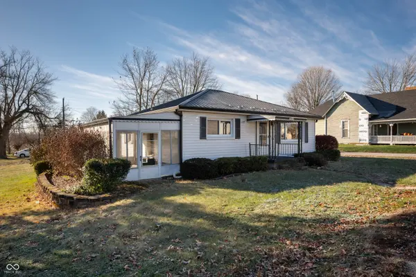 9833 W Main ST, Lapel, IN 46051
