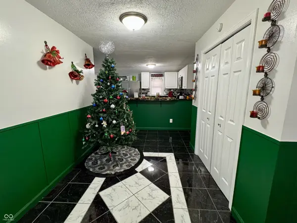 2355 Pumpkinvine Hill RD, Martinsville, IN 46151
