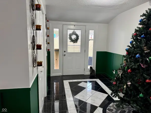 2355 Pumpkinvine Hill RD, Martinsville, IN 46151