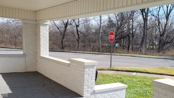 60 E Pleasant Run Parkway North DR N, Indianapolis, IN 46225