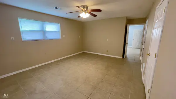 2253 Curry DR, Indianapolis, IN 46229