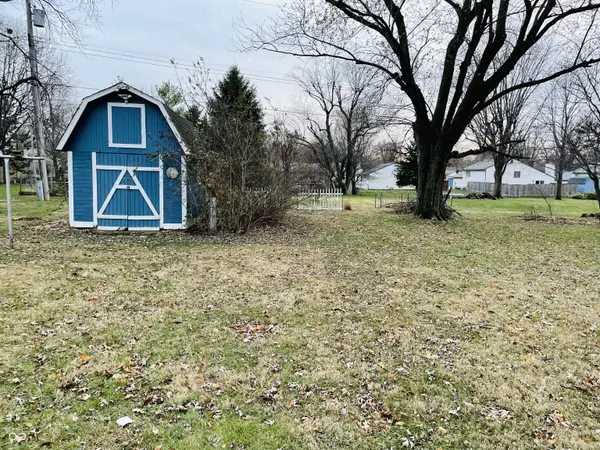 4435 Blackstone DR, Indianapolis, IN 46237